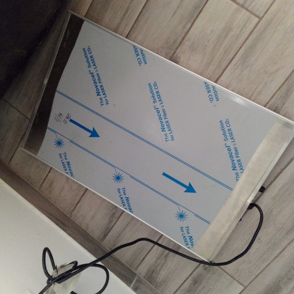 Glo-Ray heated shelf (L 30" X W 19.5")